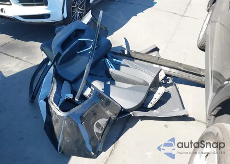 2025 BMW X1 xDrive28I из США, поврежденный, VIN WBX73EF00S5213775